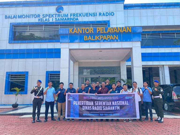 Penertiban Serentak Nasional Dinas Radio Siaran FM di Balikpapan